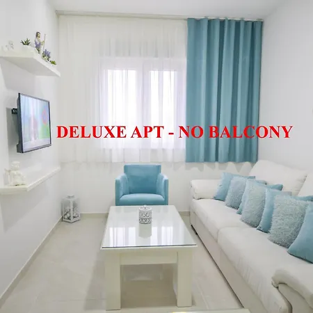Gloria 1 Apartment